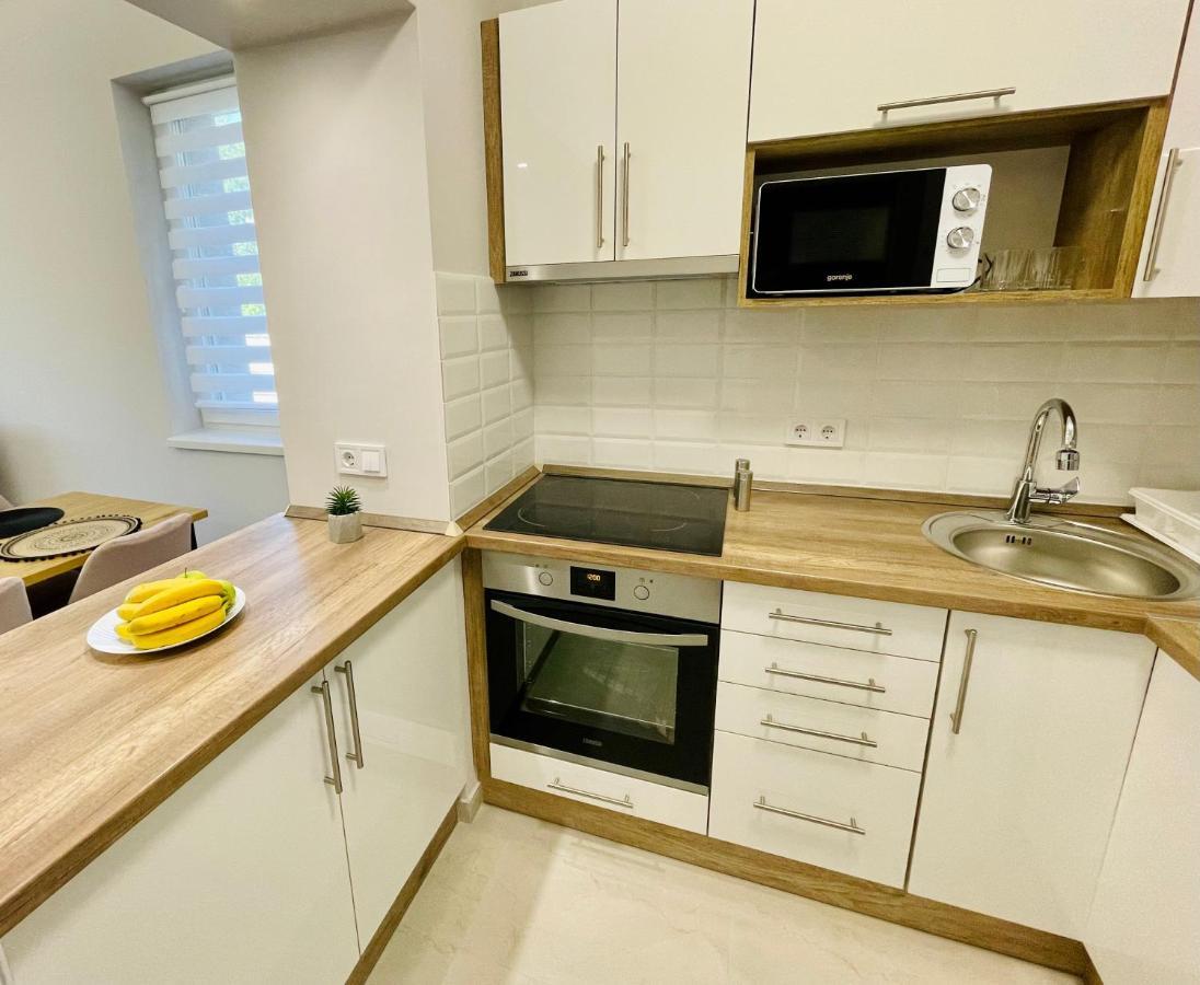 Voeroesmarty Apartmanhaz Mako Bagian luar foto
