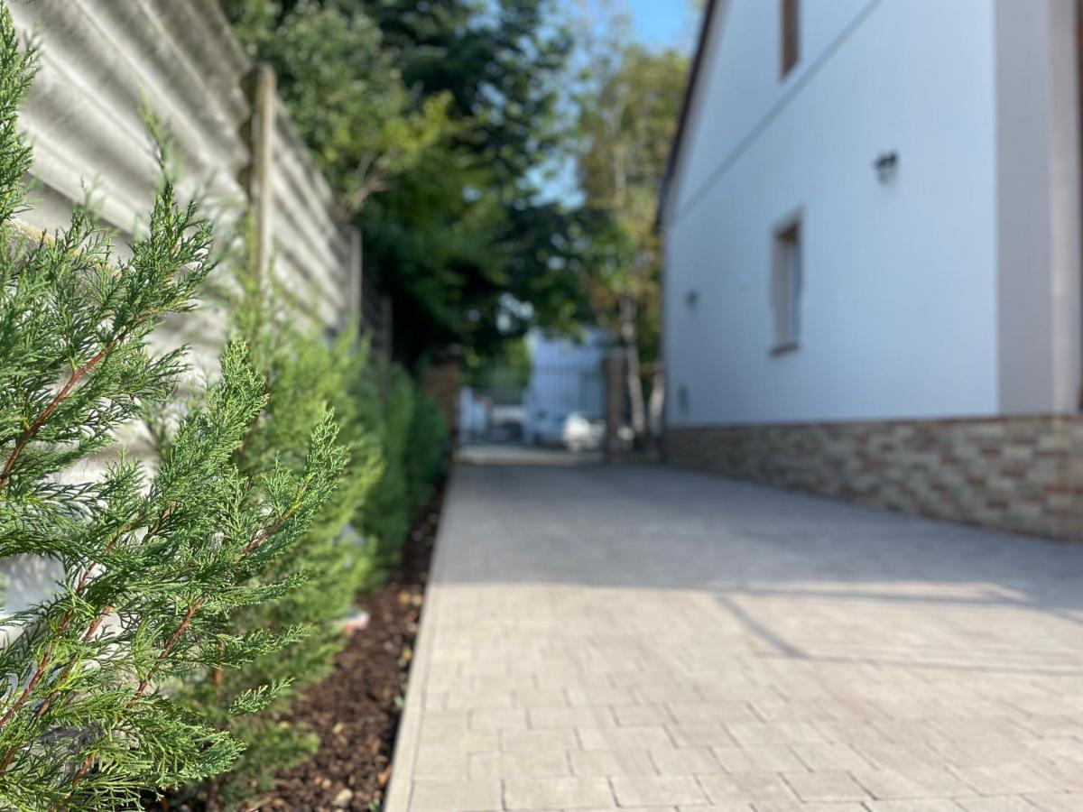 Voeroesmarty Apartmanhaz Mako Bagian luar foto