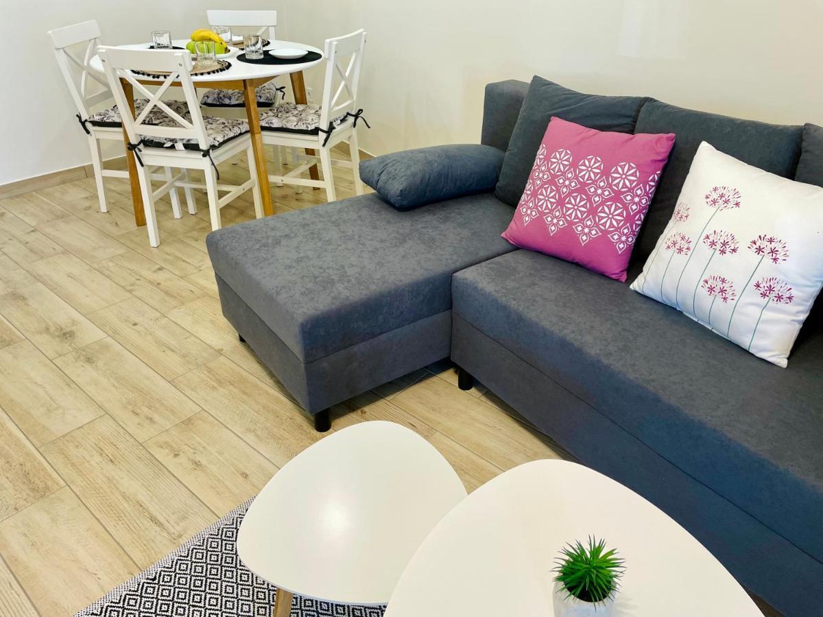 Voeroesmarty Apartmanhaz Mako Bagian luar foto