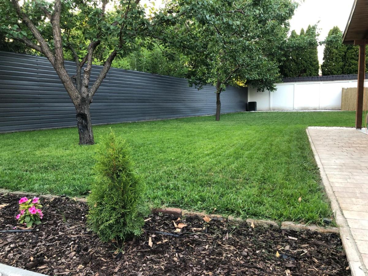 Voeroesmarty Apartmanhaz Mako Bagian luar foto